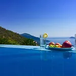 Valo Vila Kalkan
